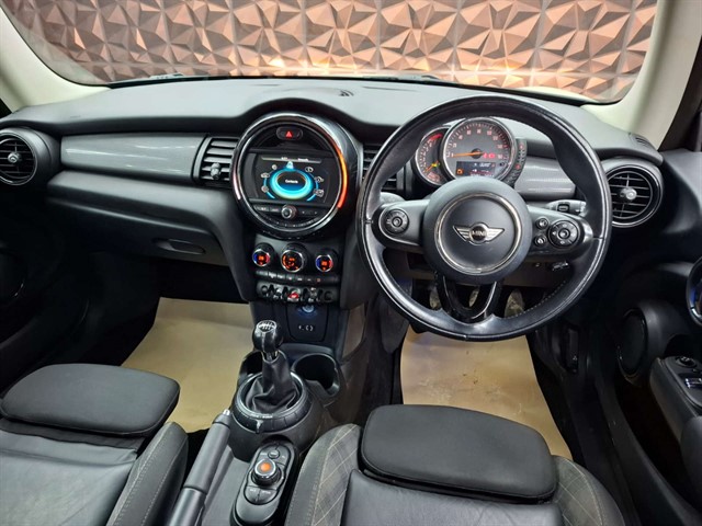 Used MINI Hatch