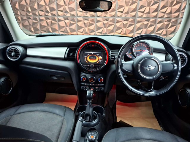 Used MINI Hatch