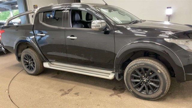 Used Mitsubishi L200