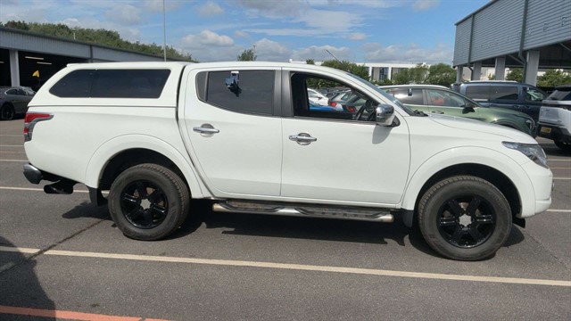 Used Mitsubishi L200