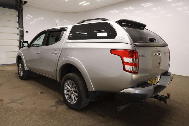 Used Mitsubishi L200