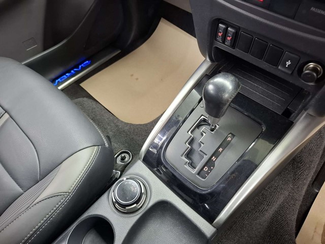 Used Mitsubishi L200