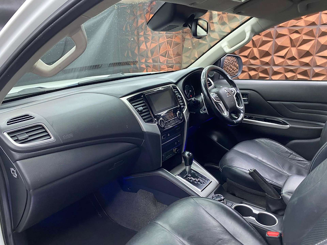 Used Mitsubishi L200