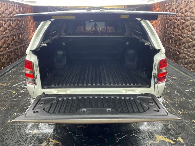 Used Mitsubishi L200