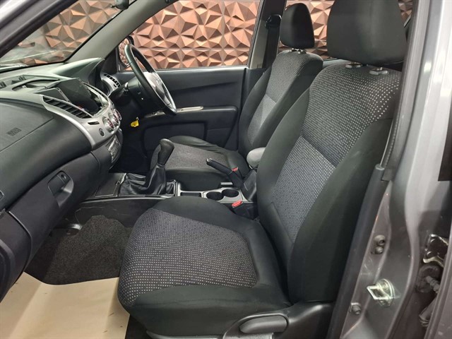 Used Mitsubishi L200