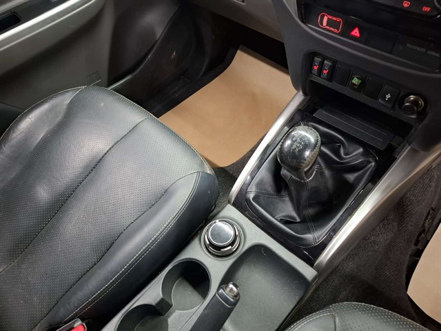 Used Mitsubishi L200