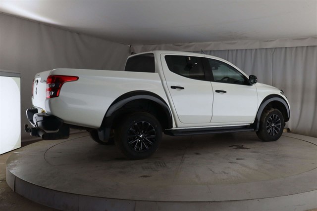 Used Mitsubishi L200