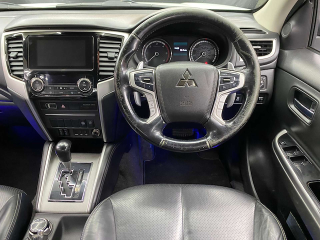Used Mitsubishi L200
