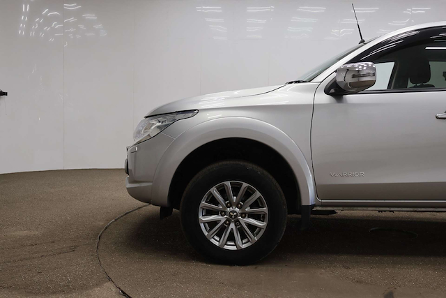 Used Mitsubishi L200
