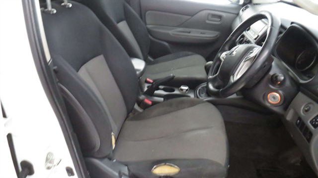 Used Mitsubishi L200