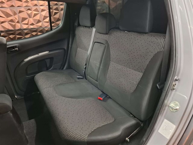 Used Mitsubishi L200