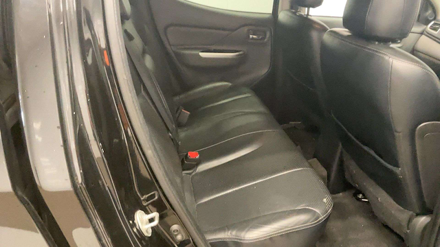 Used Mitsubishi L200