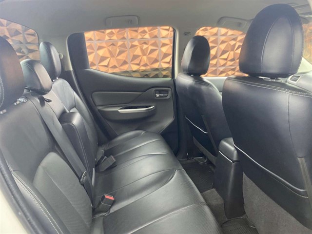 Used Mitsubishi L200