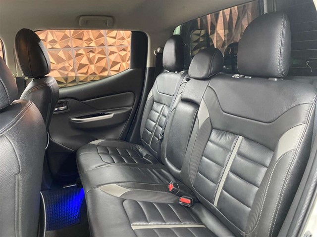 Used Mitsubishi L200