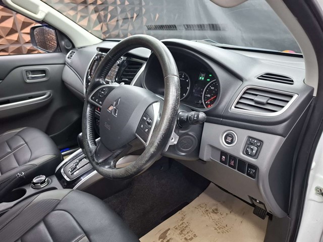 Used Mitsubishi L200