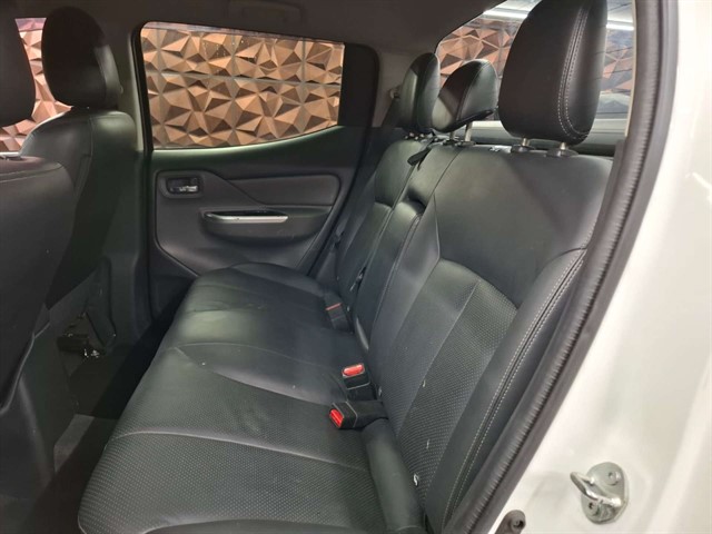 Used Mitsubishi L200