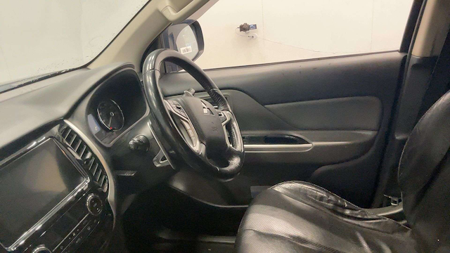 Used Mitsubishi L200