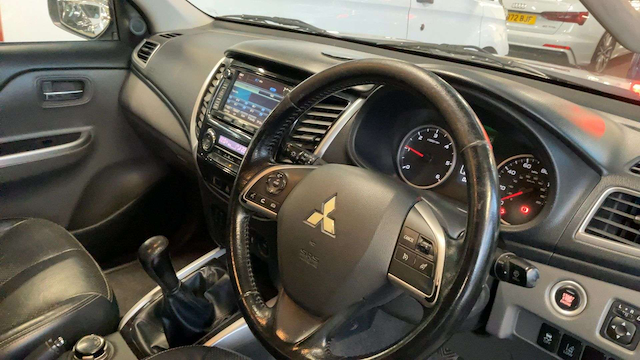 Used Mitsubishi L200