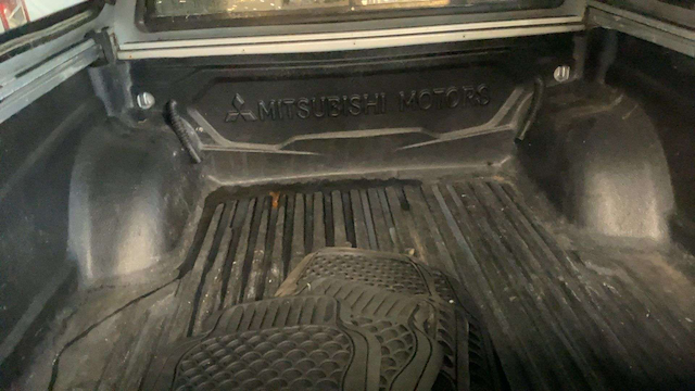 Used Mitsubishi L200