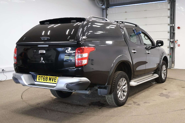 Used Mitsubishi L200