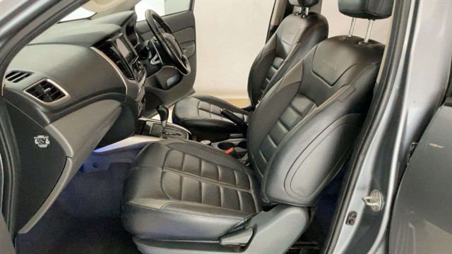 Used Mitsubishi L200
