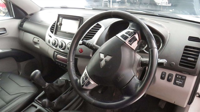 Used Mitsubishi L200