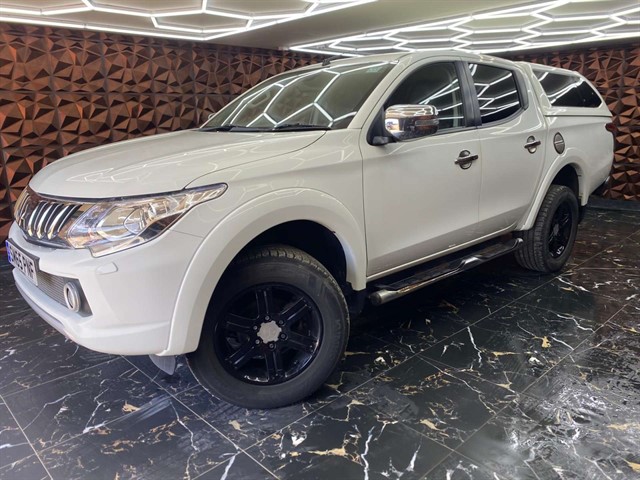 Used Mitsubishi L200