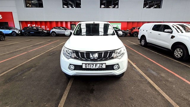 Used Mitsubishi L200