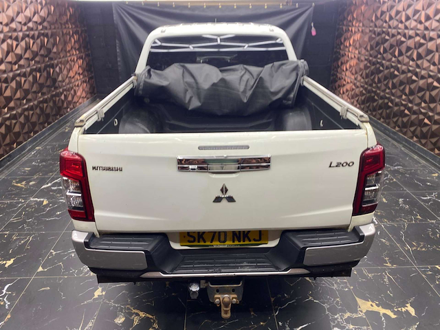 Used Mitsubishi L200