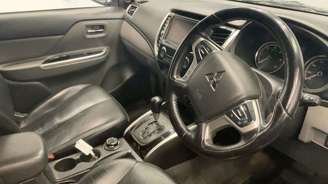 Used Mitsubishi L200