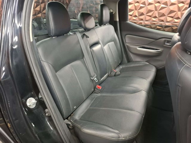 Used Mitsubishi L200