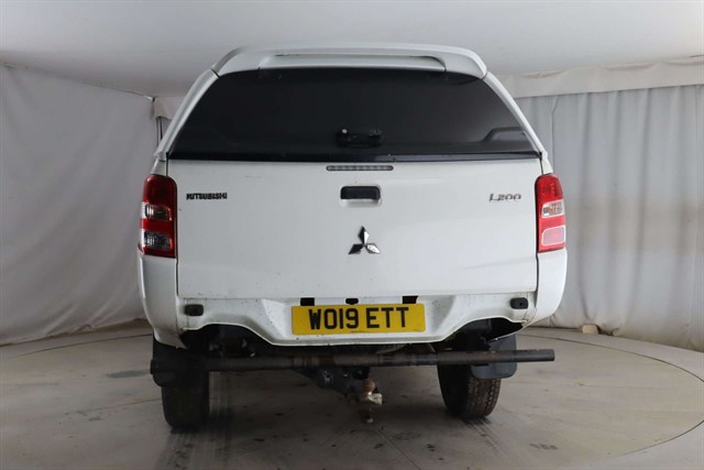 Used Mitsubishi L200