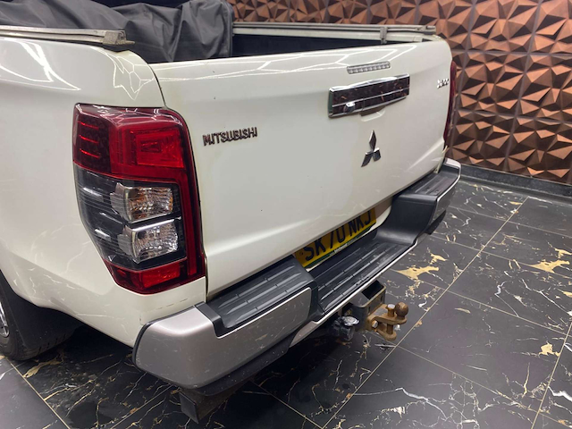 Used Mitsubishi L200