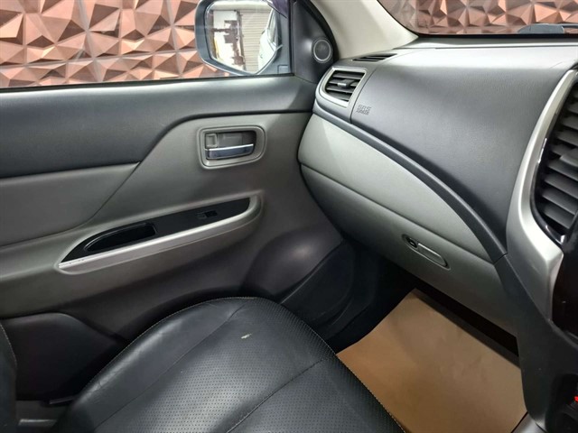 Used Mitsubishi L200