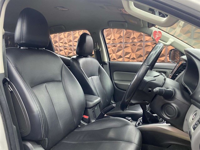 Used Mitsubishi L200