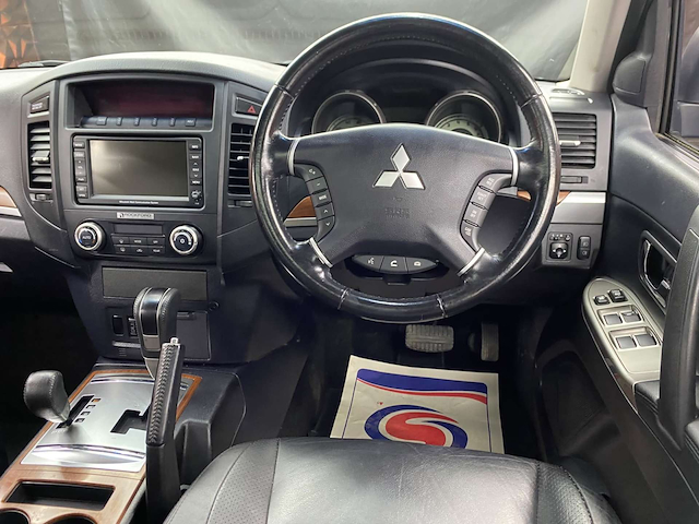 Used Mitsubishi Shogun