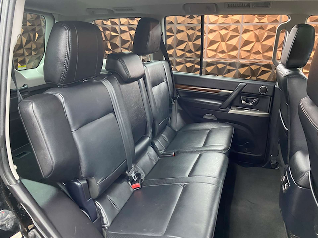 Used Mitsubishi Shogun