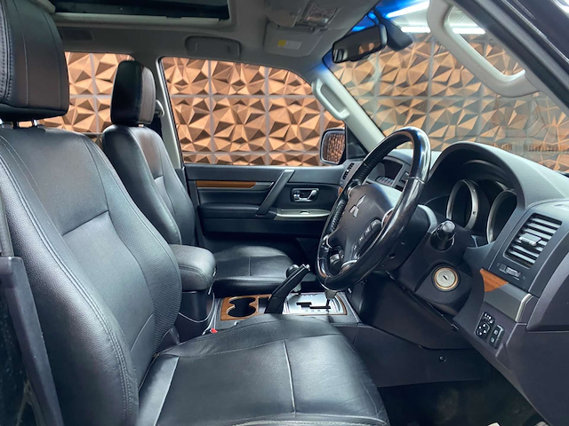 Used Mitsubishi Shogun