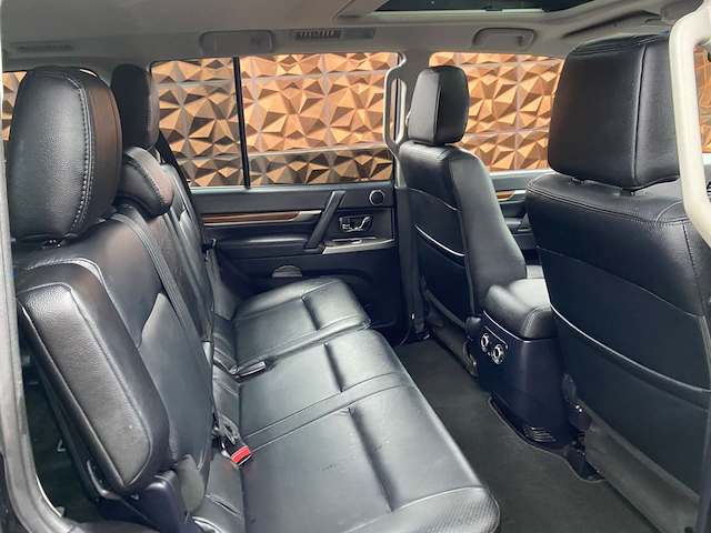 Used Mitsubishi Shogun