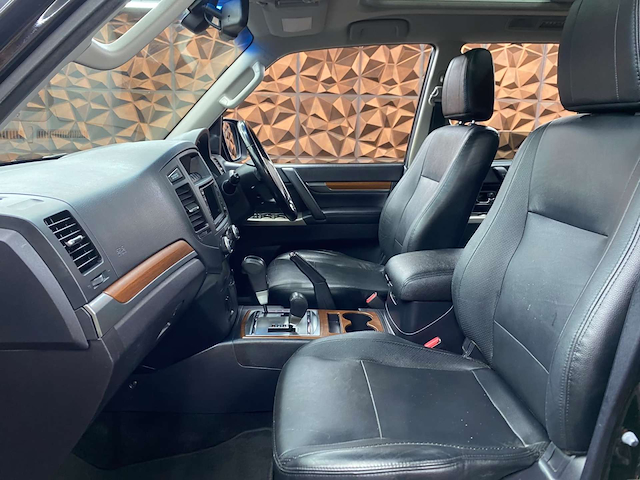 Used Mitsubishi Shogun