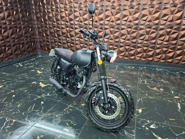 Used Mutt FSR 125