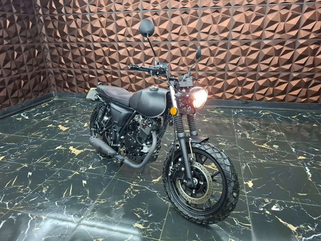 Used Mutt FSR 125