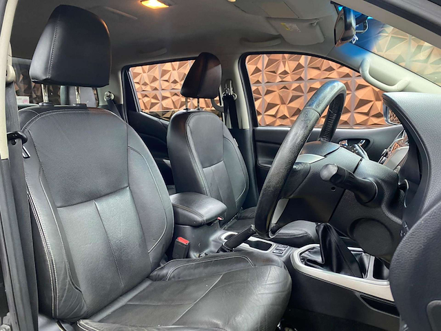 Used Nissan Navara