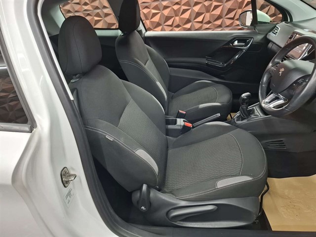 Used Peugeot 208