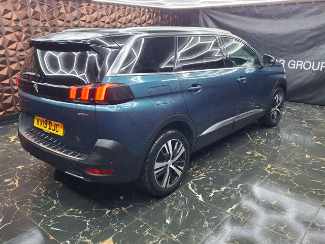 Used Peugeot 5008