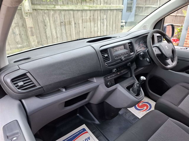 Used Peugeot Expert