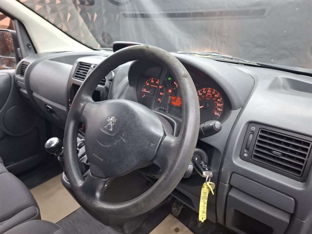 Used Peugeot Expert