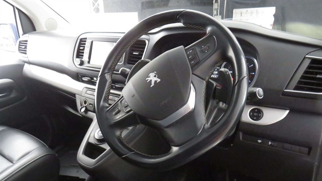 Used Peugeot Traveller