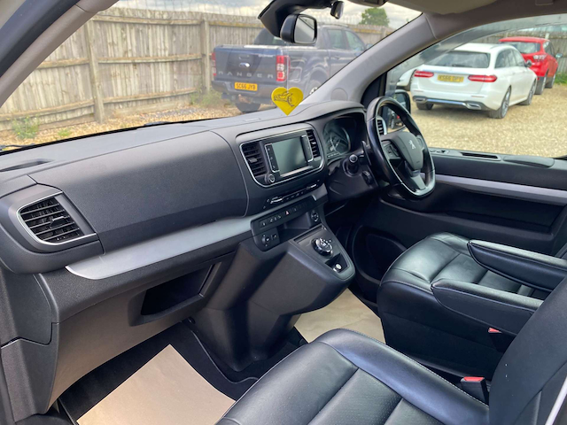 Used Peugeot Traveller