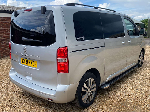 Used Peugeot Traveller